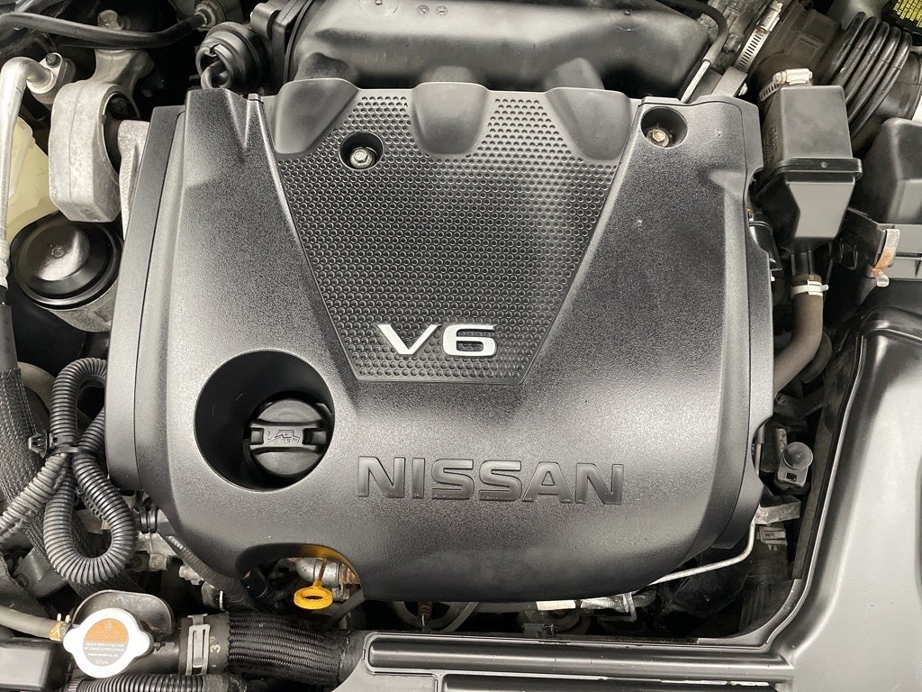 2019 Nissan Maxima SR